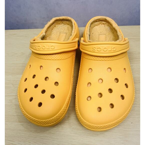 Crocs Classic Yellow Faux Fleece Lined Slip On Clog Womens Size 10 Mens Size 8 - Picture 4 of 6
